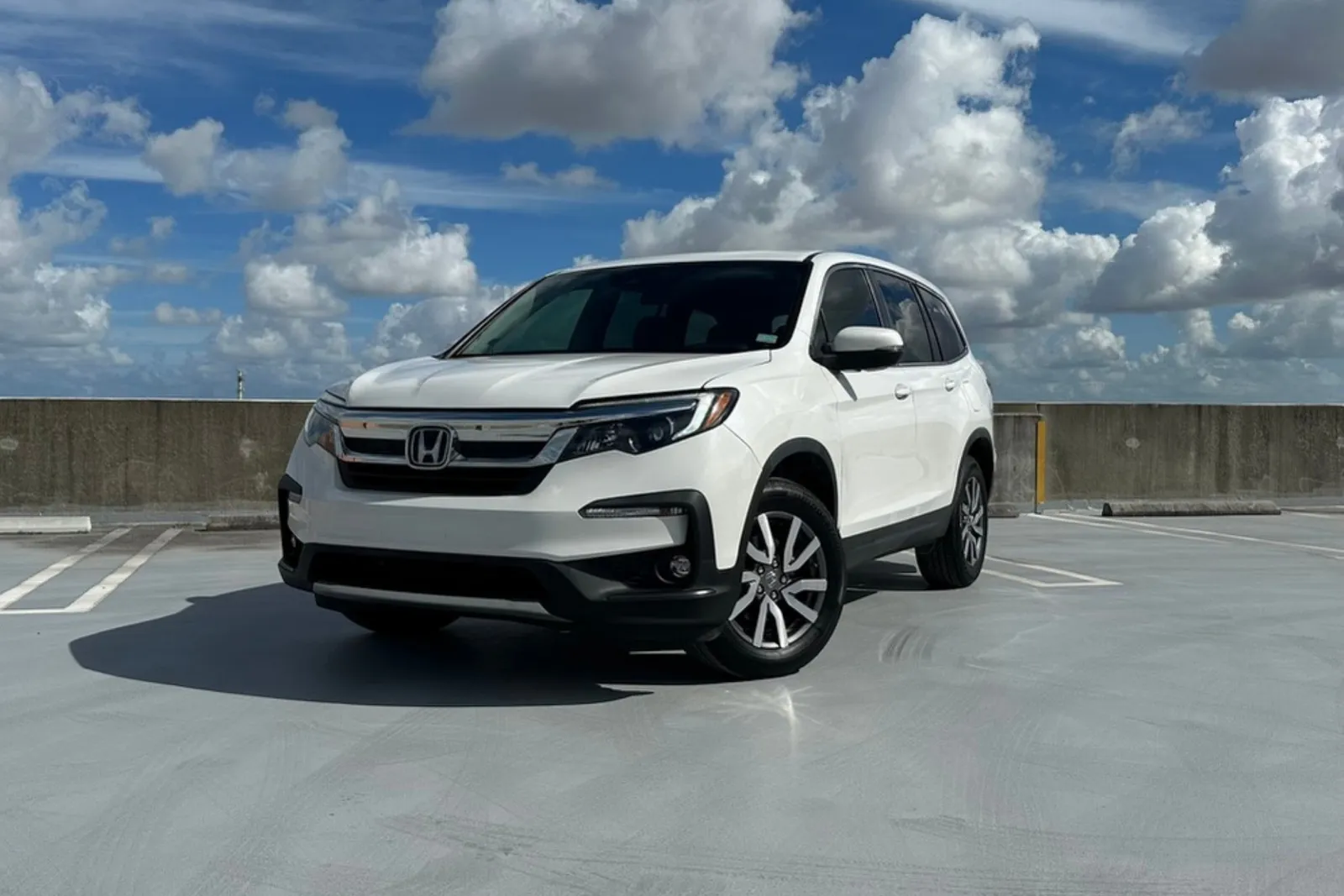 Honda Pilot for rent in Miami