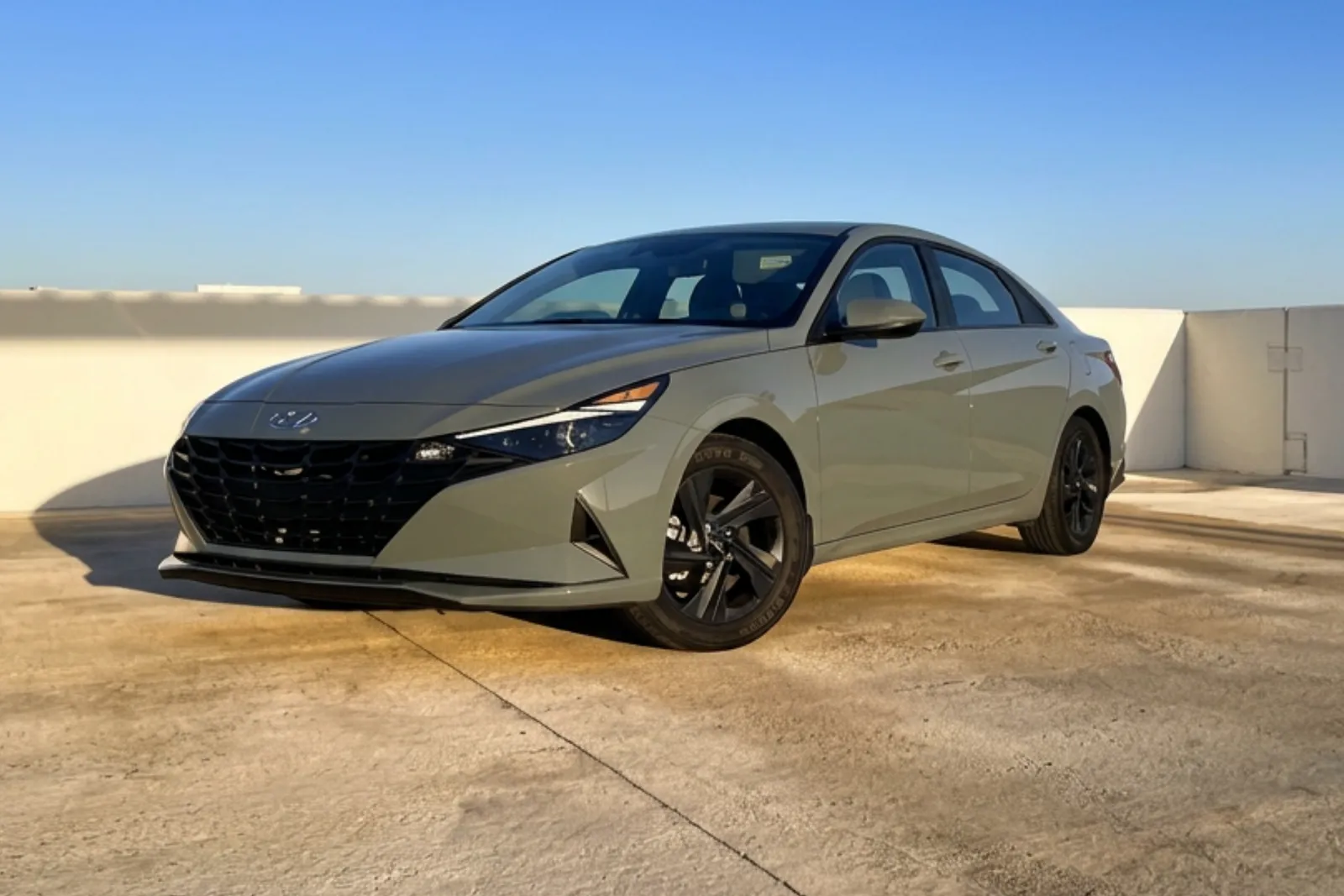 Hyundai Elantra for rent in Miami